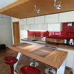 Papli Beach Studio Sauna & Sunny Balcony * Пярну